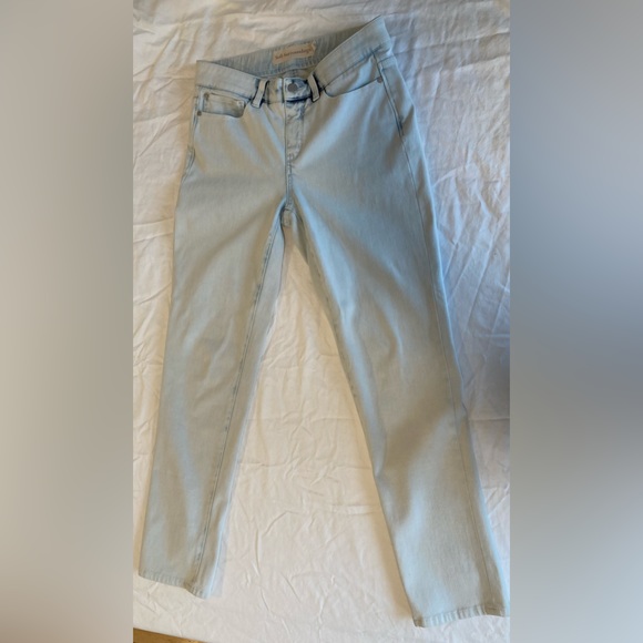 Soft Surroundings The Ultimate Denim Relaxed Straight Jeans Size Small - Picture 16 of 16